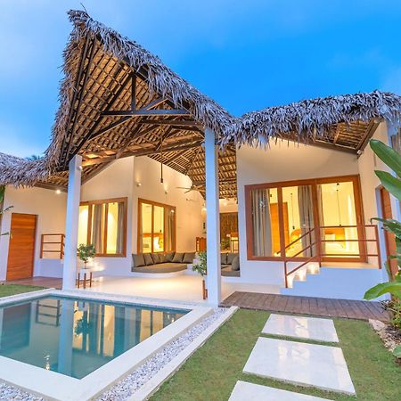 Seaclub Siargao Villa General Luna  Exterior photo